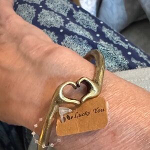 Unique Gold Claw Bracelet